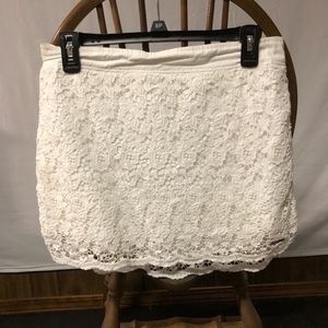Lace mini skirt